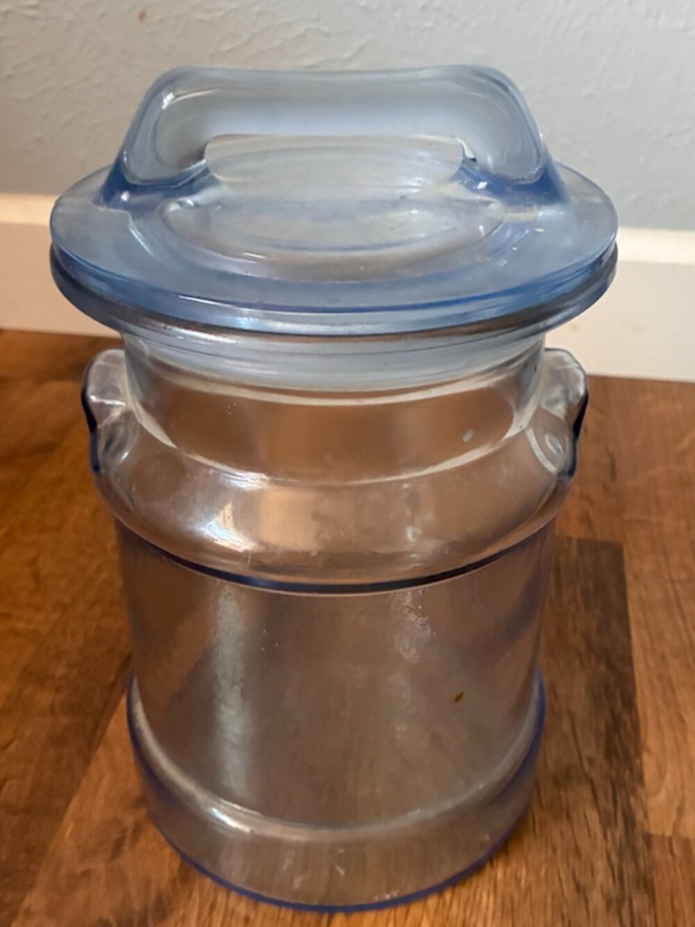 LE Smith Jug Canister